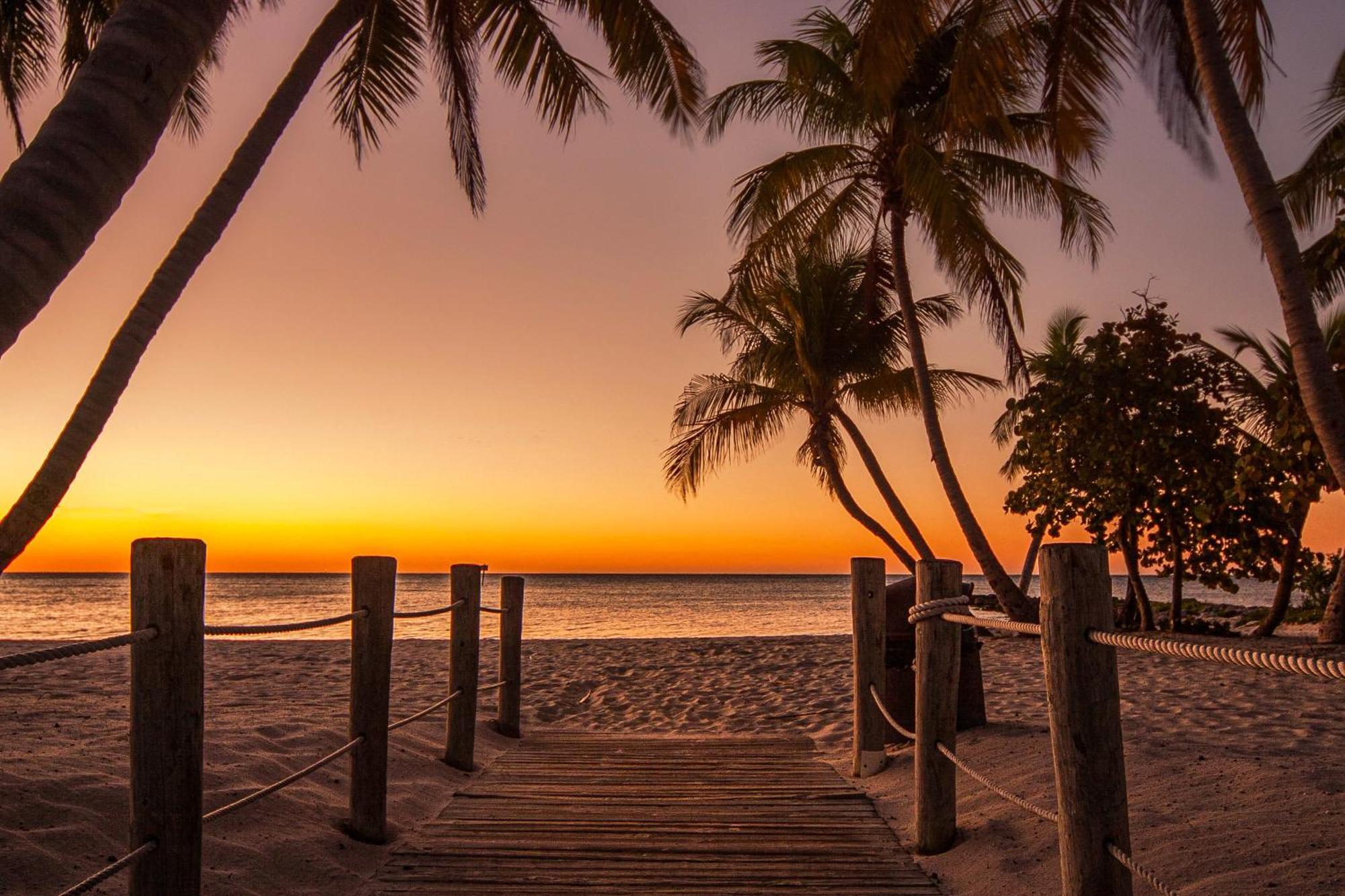 Sunrise Suites Barbados Suite #204 คีย์เวสต์ ภายนอก รูปภาพ